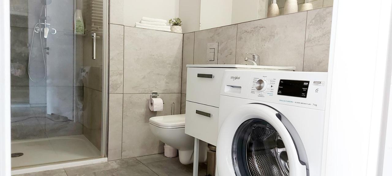 L&L Apartment Old Town Poznan Dış mekan fotoğraf